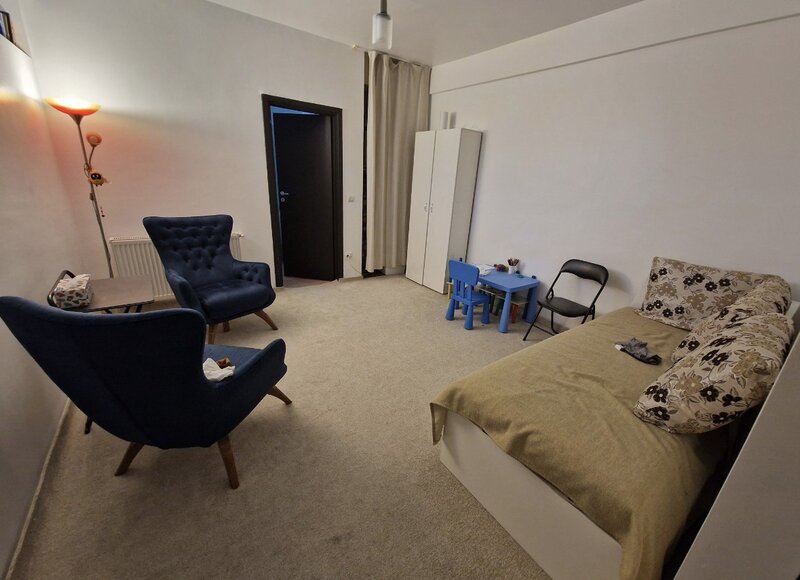 Damaroaia, garsoniera pretabil pt spatiu / locuita